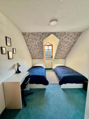 MK Accommodations Roth